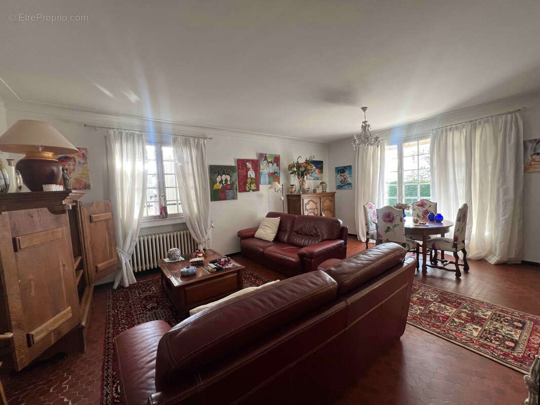 Maison à VILLENEUVE-SUR-LOT