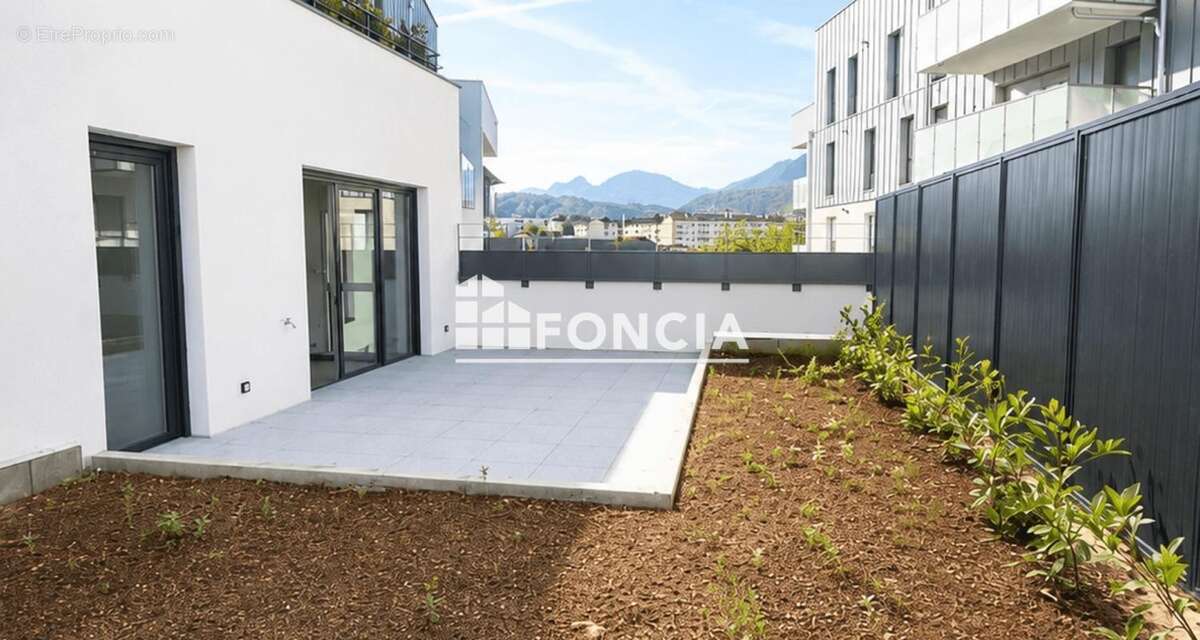 Appartement T4 neuf avec terrasse, jardin, vue lac et frais de notaire offerts - photo 10