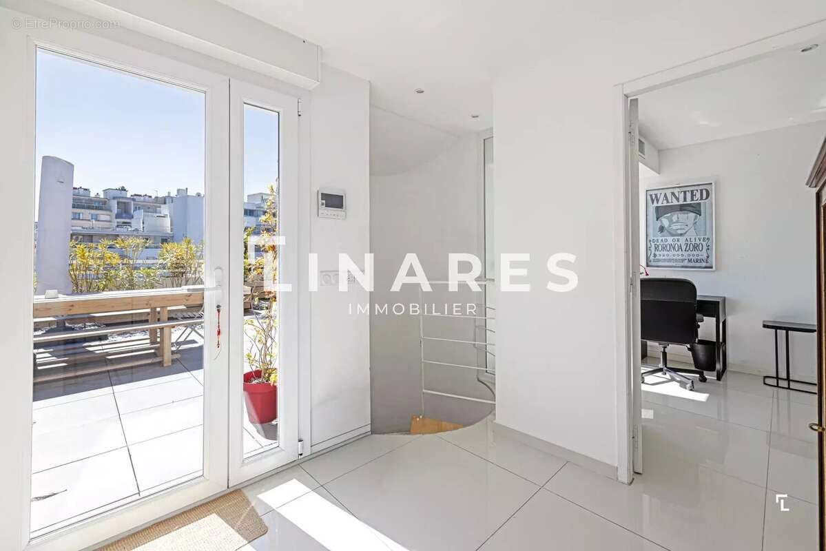 Appartement à MARSEILLE-8E