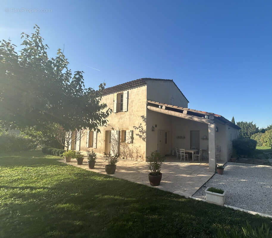 Maison à CABRIES
