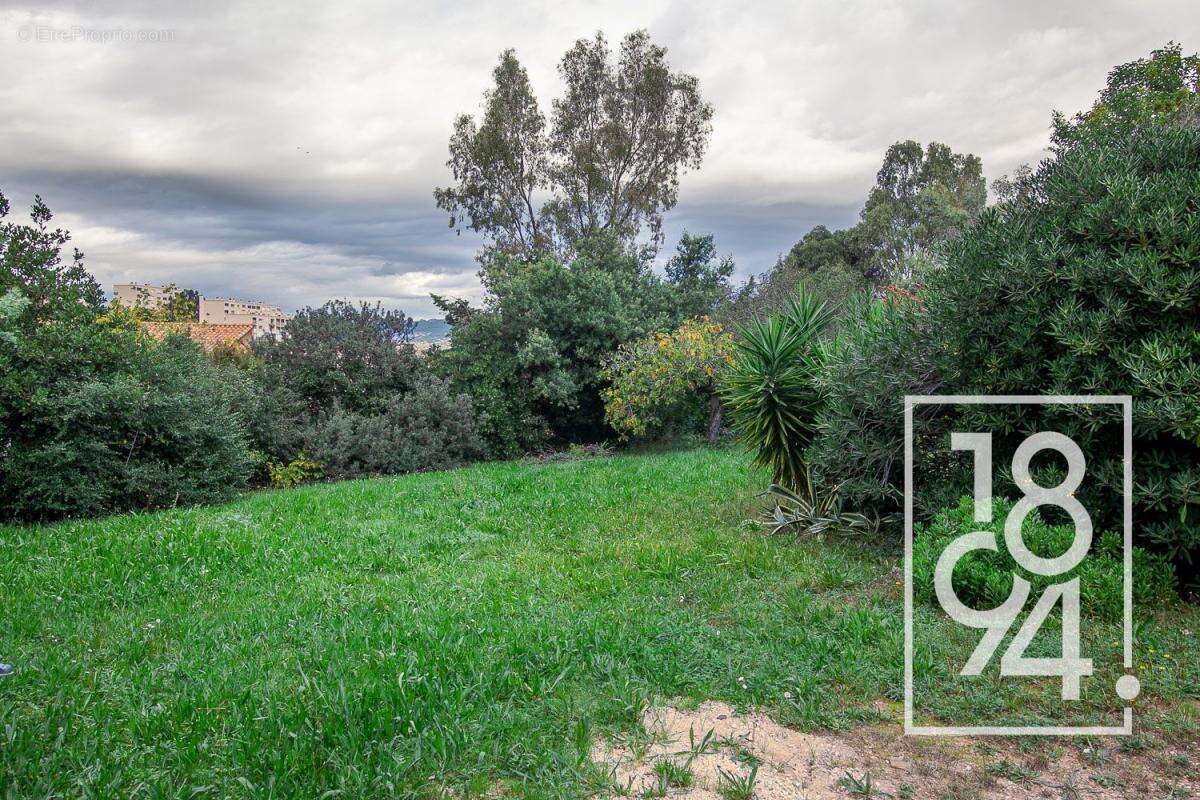 Maison à LA SEYNE-SUR-MER