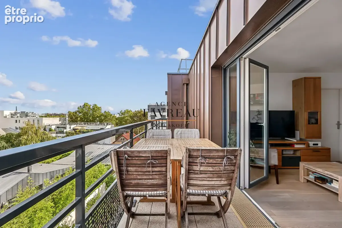 Malakoff, Appartement 4 pièces au dernier étage avec terrasse, balcon et cave - photo 2