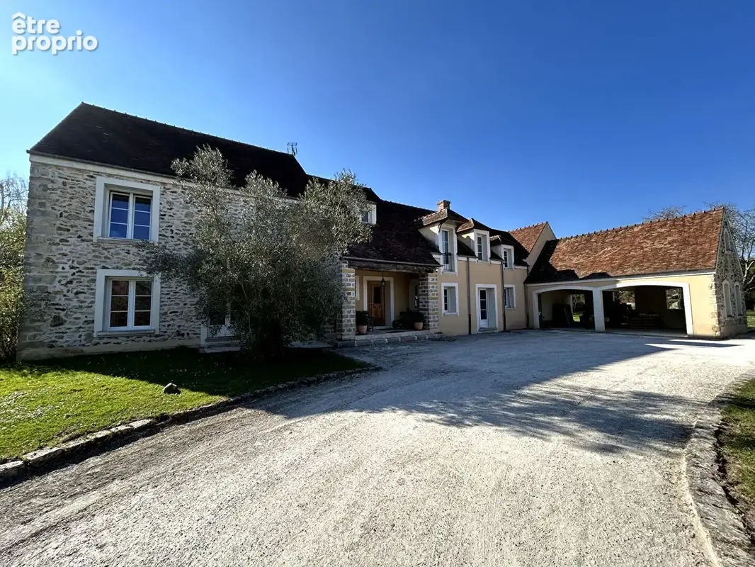 Marles-en-Brie, demeure de 400m2 - photo 2