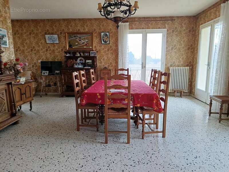 Maison à HONTANX