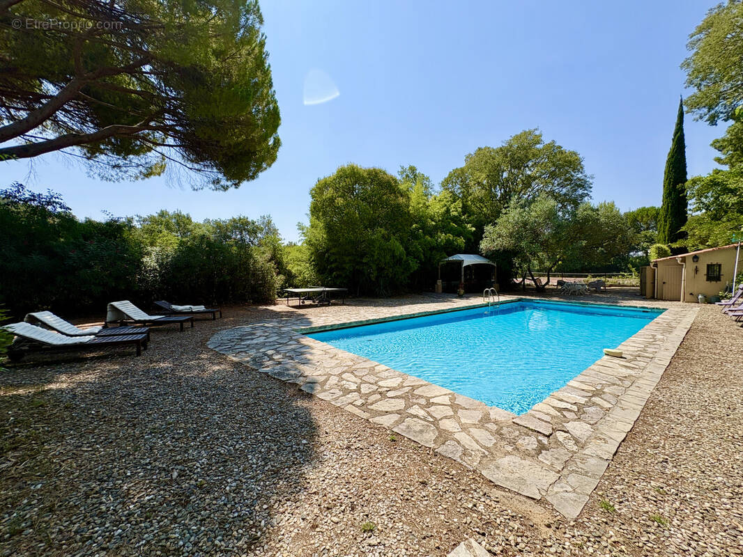 Maison à LE POUGET