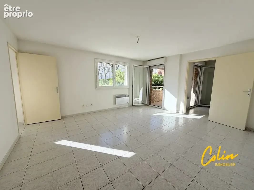 Commerce 40 m² à vendre à Marseille-12e (13012) - photo 2