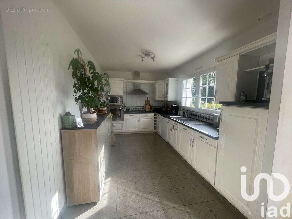 Photo 5 - Maison à SAINT-VRAN