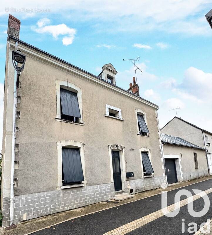 Photo 1 - Maison à L'ILE-BOUCHARD