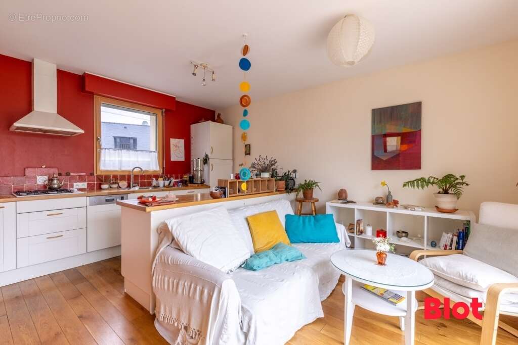 Maison à CORPS-NUDS