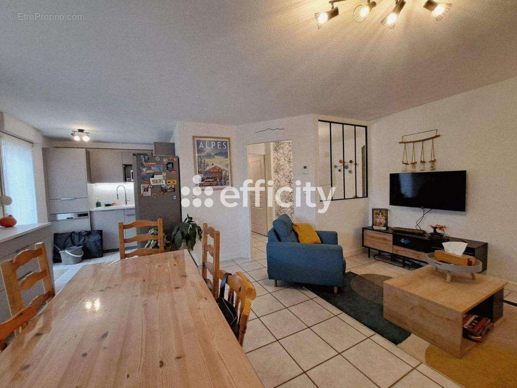 Appartement à SALLANCHES