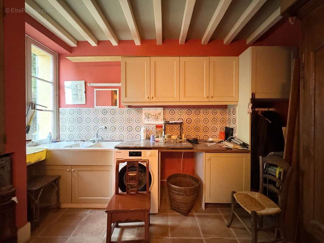 Maison 190 m² à Vaureal  - photo 2