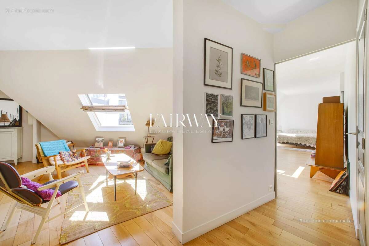 Appartement à PARIS-18E