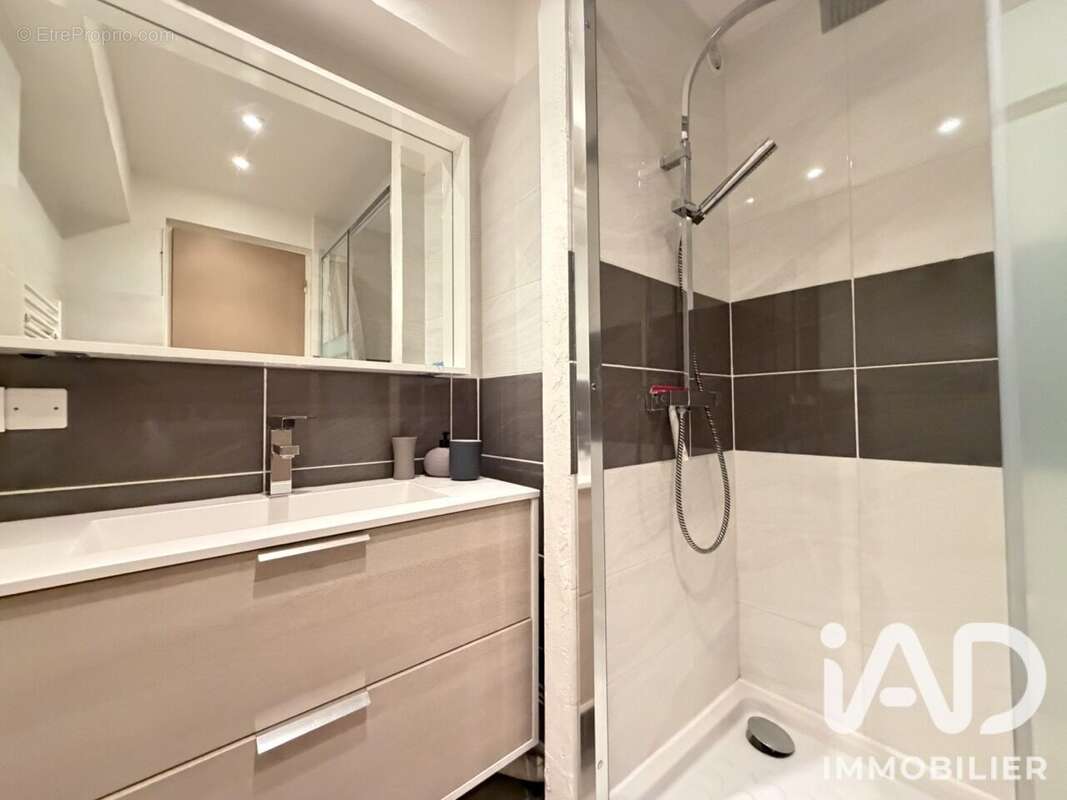 Appartement 68 m² à Auris  - photo 3