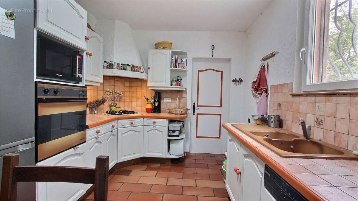 Maison à LE CANNET-DES-MAURES