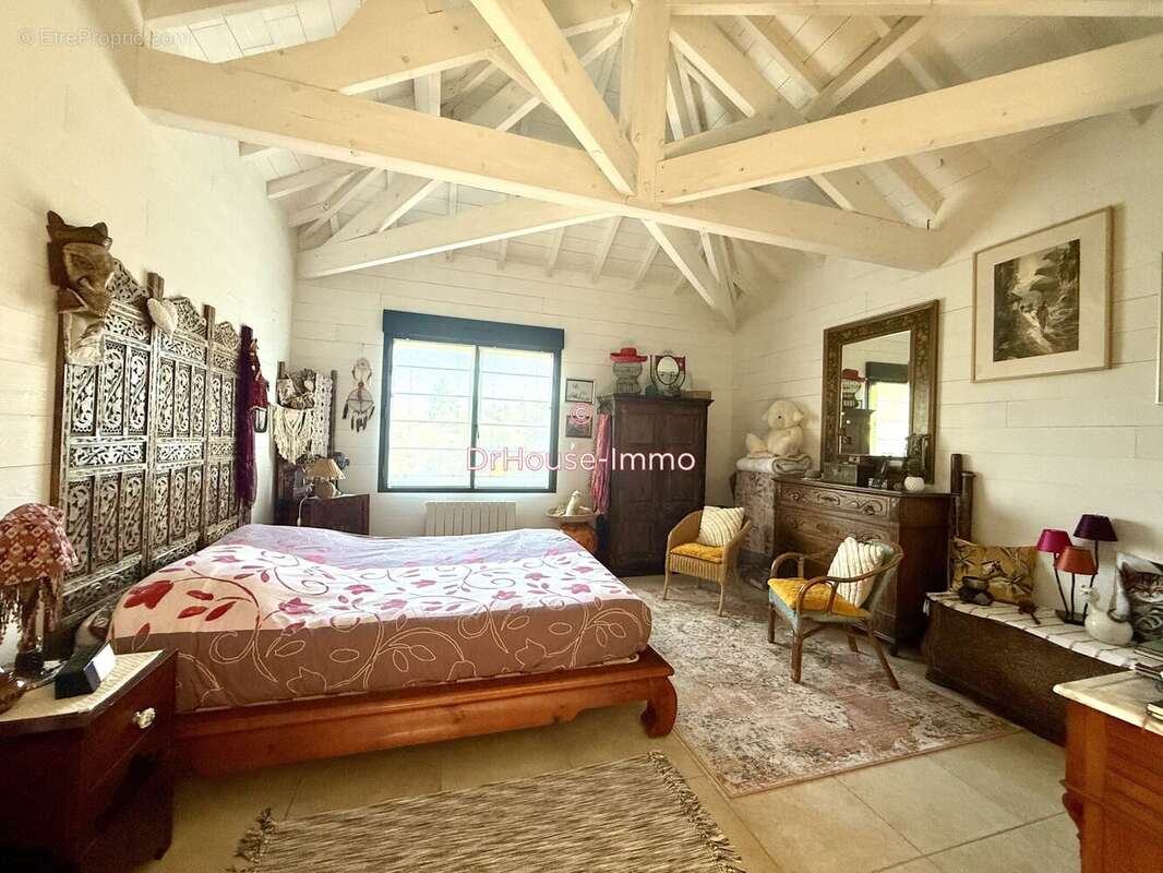 Maison à SAINT-SOZY