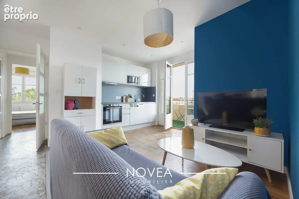 Appartement 4 pièces 75 m² à vendre à Lyon-8e (69008) - photo 2