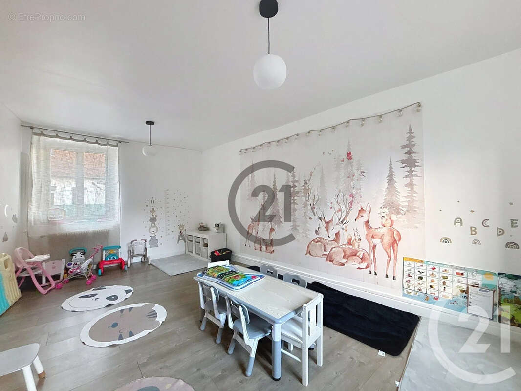 Maison à SAINT-BRICE