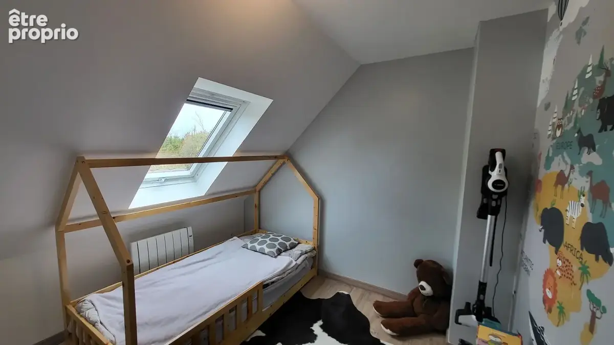 Maison de standing à vendre à Belle-Île-en-Mer, avec cinq chambres et spa extérieur - photo 9