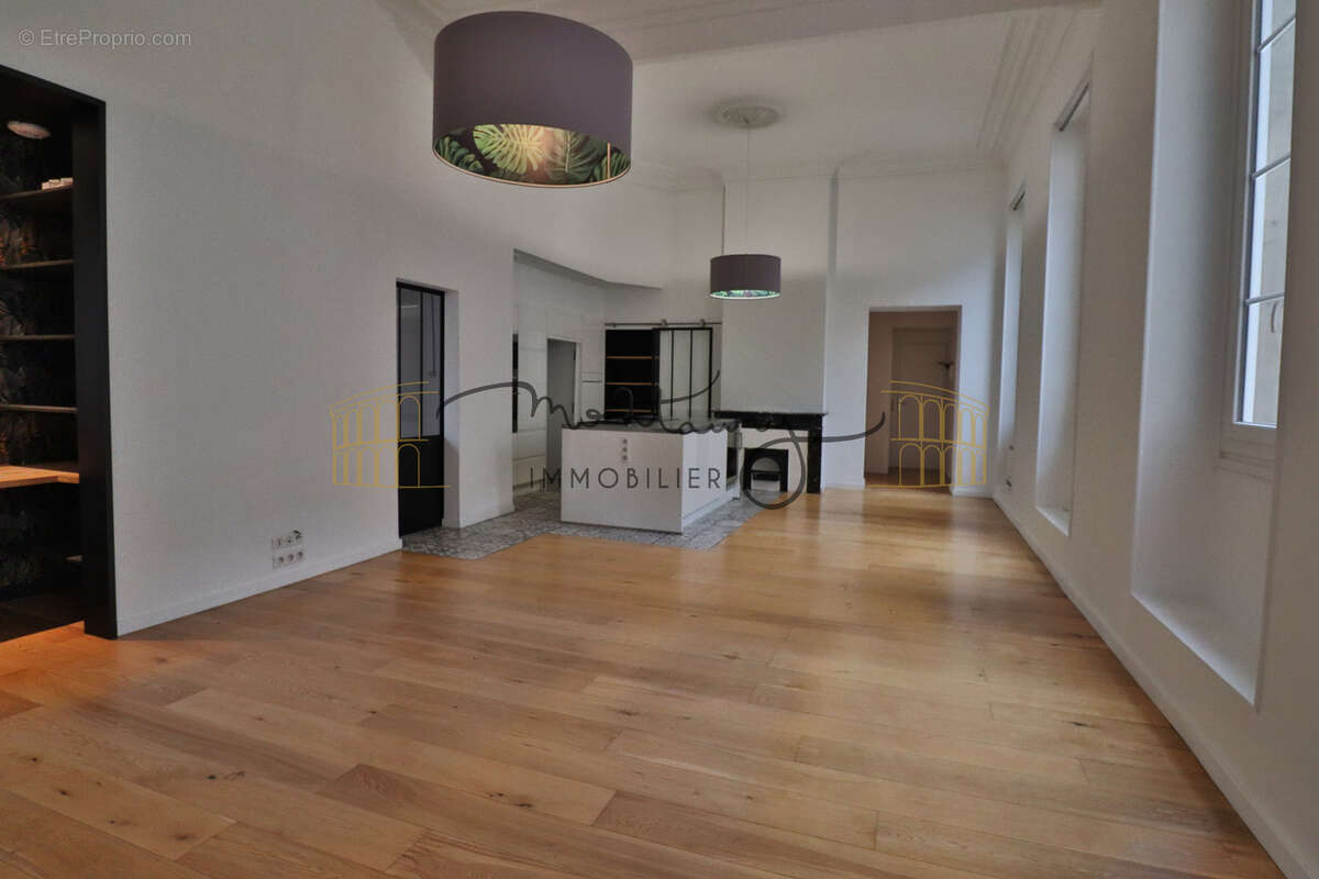 Appartement à NIMES