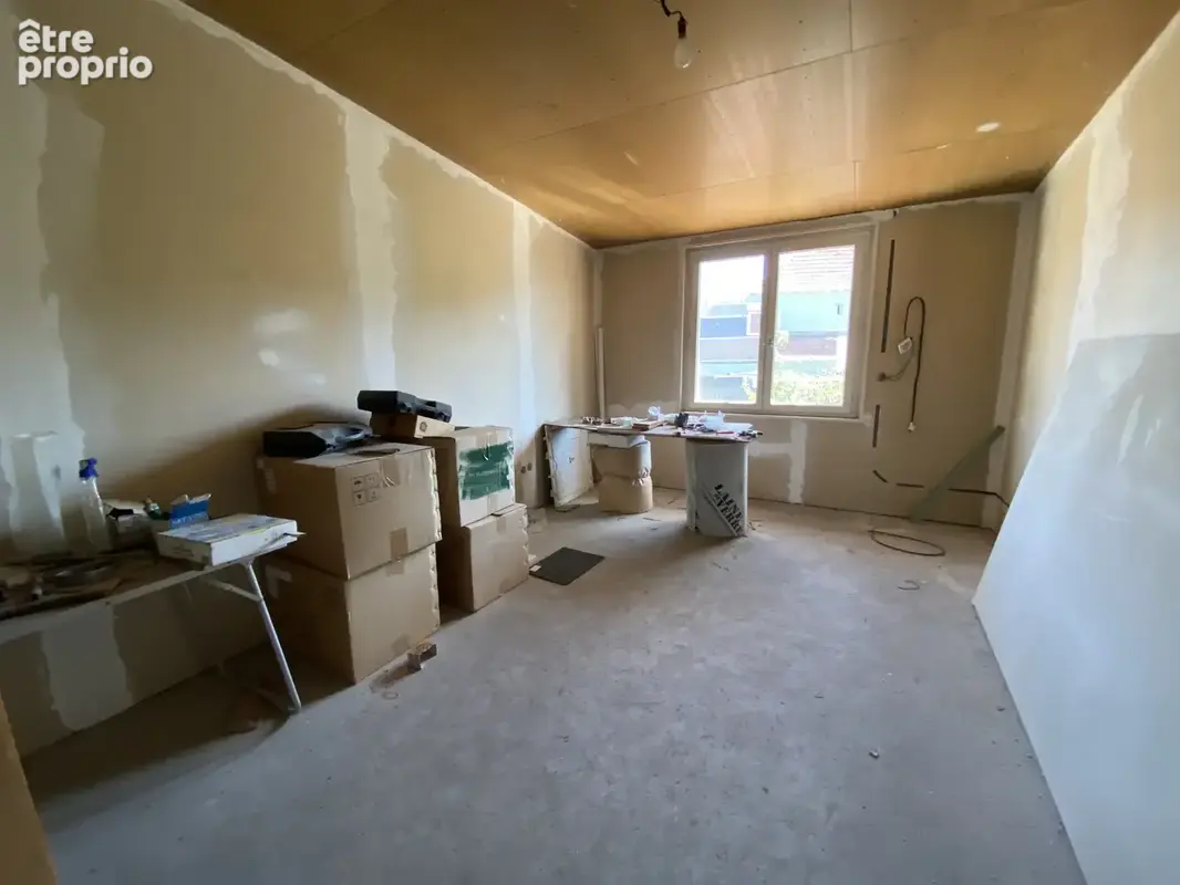 Maison individuelle de 129 m2   Idéale famille ou investissement locatif   Anciennement composée de deux habit - photo 5