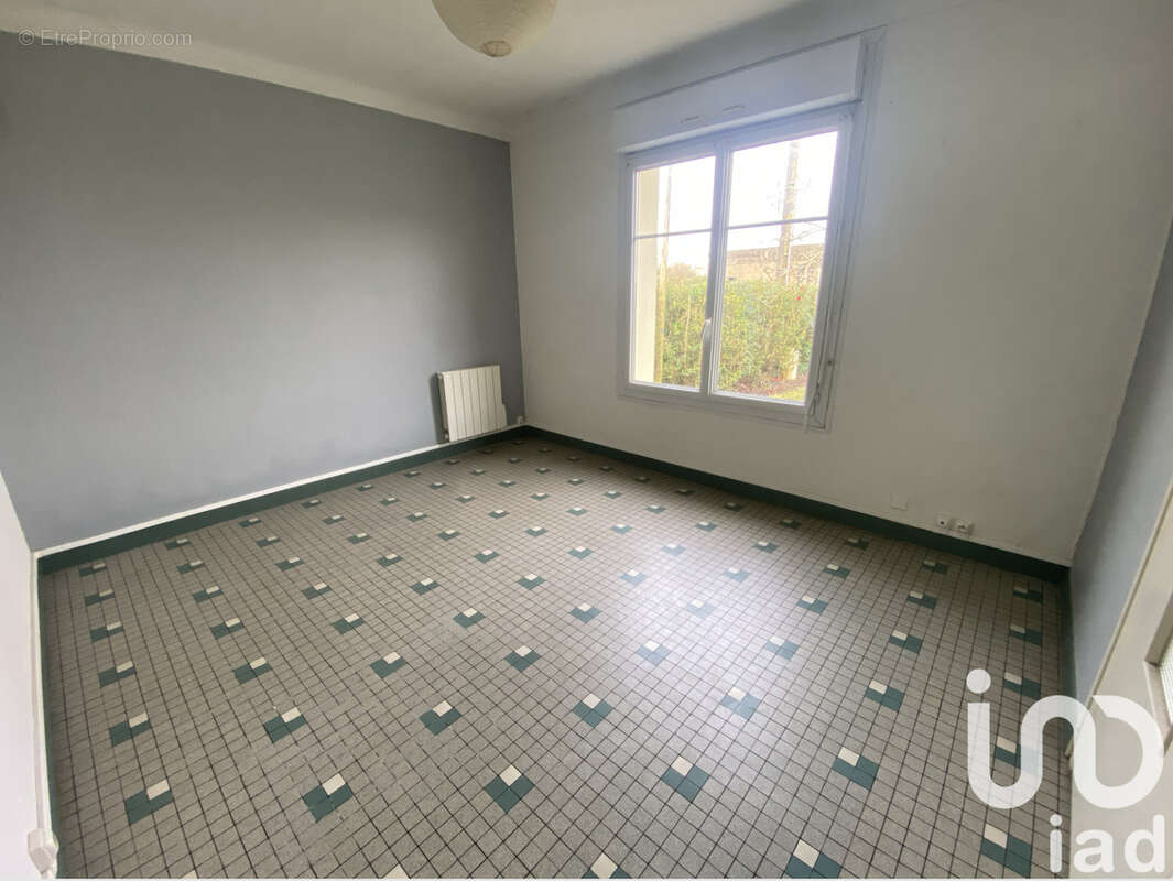 Photo 3 - Maison à SAINT-JULIEN-DE-CONCELLES