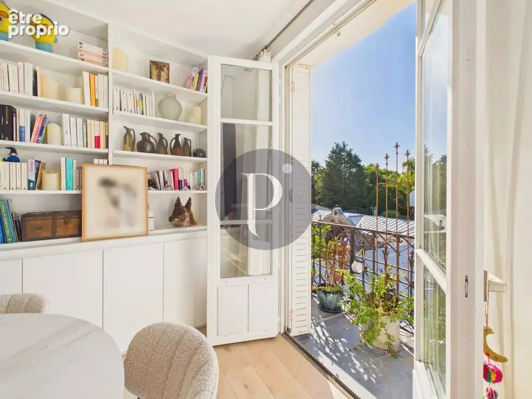 La surprise sous les toits : duplex style loft exceptionnel. - photo 4