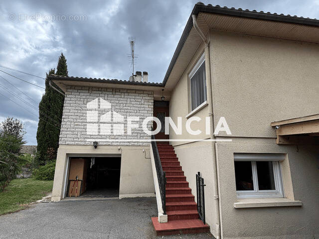 Maison à COLAYRAC-SAINT-CIRQ