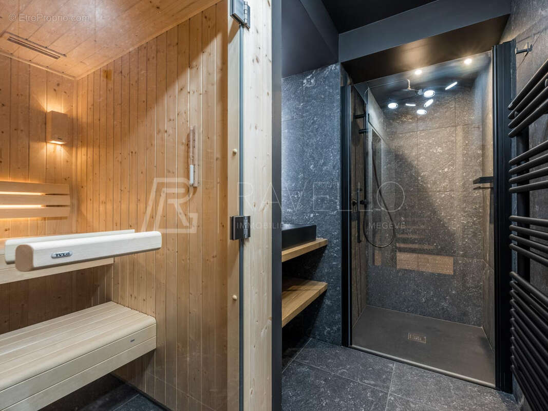 Penthouse duplex - 6 chambres - 210 m2 - Megève - photo 14