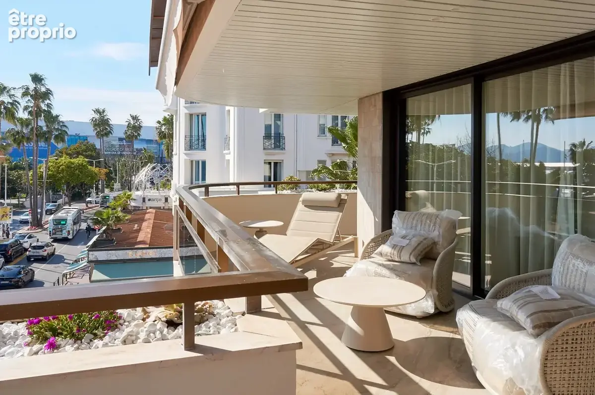 Cannes croisette – appartement d’exception 5 chambres – vue mer panoramique - photo 2