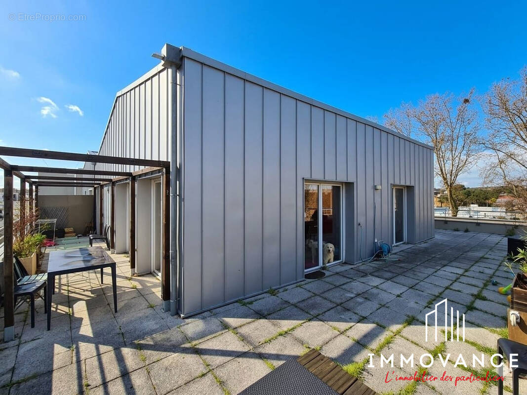 Appartement à CASTELNAU-LE-LEZ