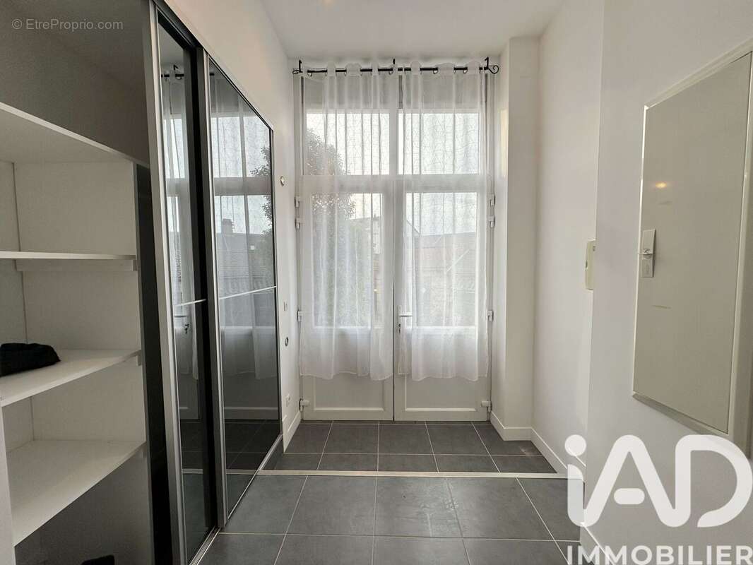 Photo 2 - Appartement à LIANCOURT