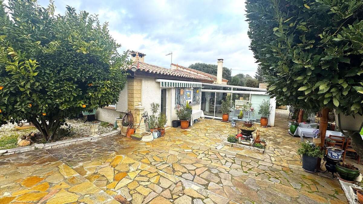 Maison à BALARUC-LE-VIEUX