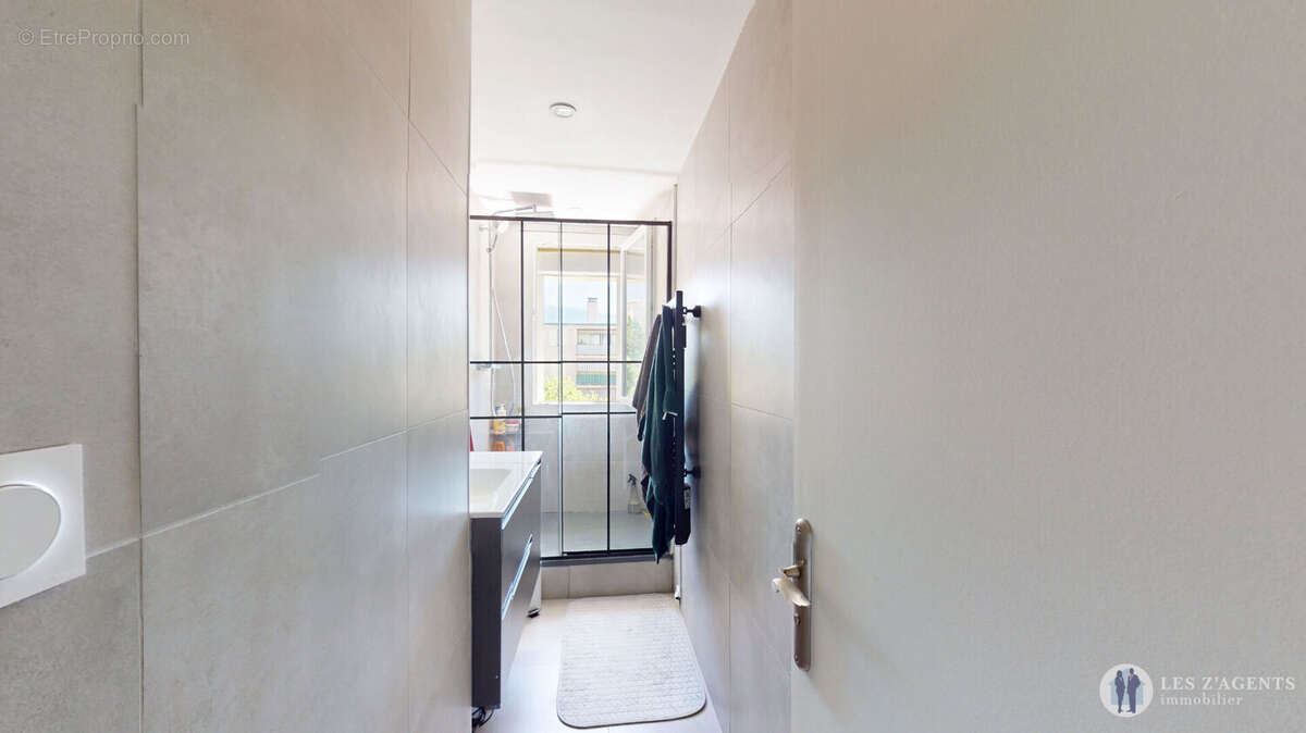Appartement à ECHIROLLES