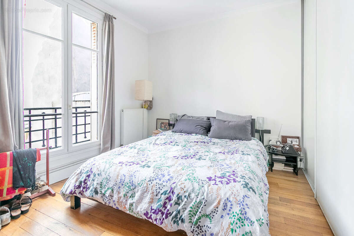 Appartement à PARIS-12E