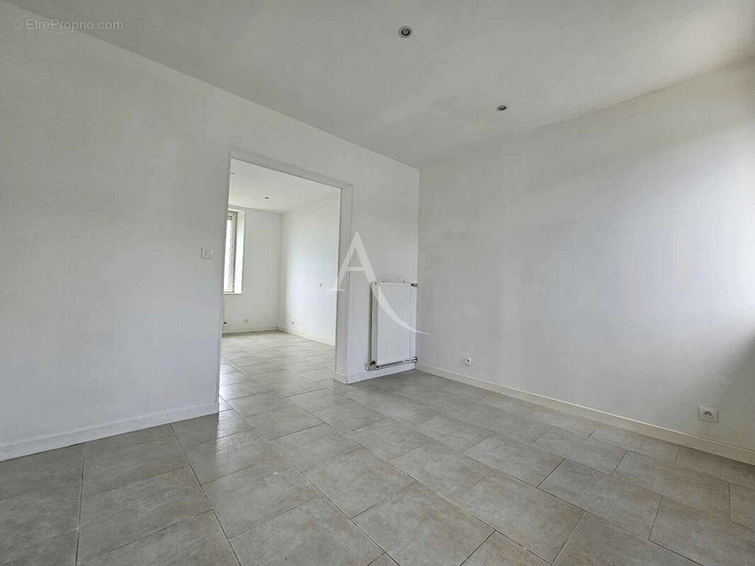 Appartement à WOIGNARUE