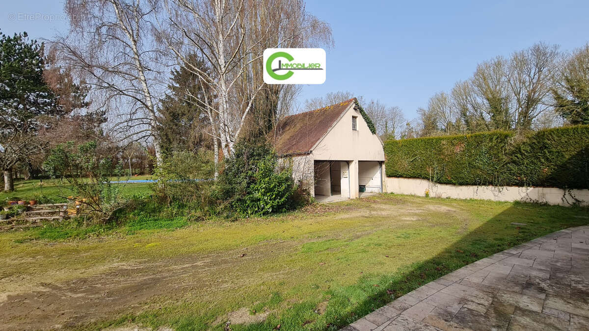 Maison à LA FERTE-BERNARD