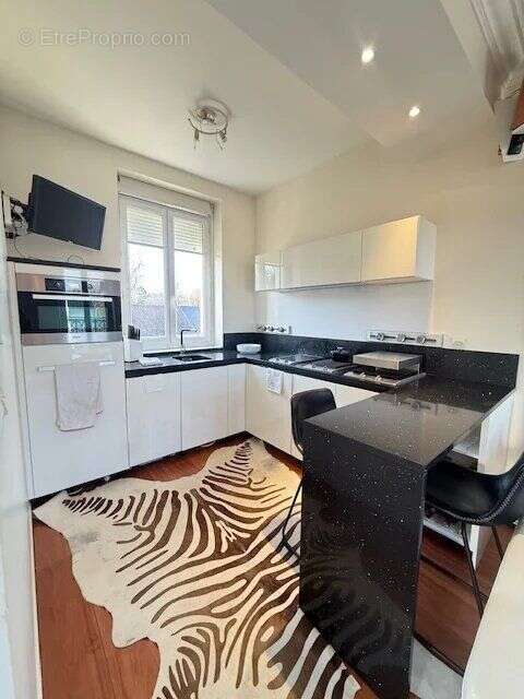 Appartement à LAMORLAYE