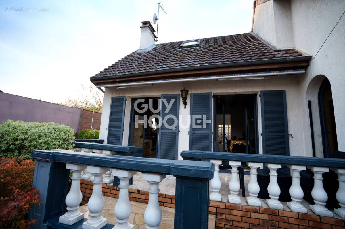 Maison à CHELLES