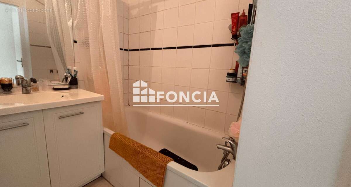 Appartement à TONNAY-CHARENTE