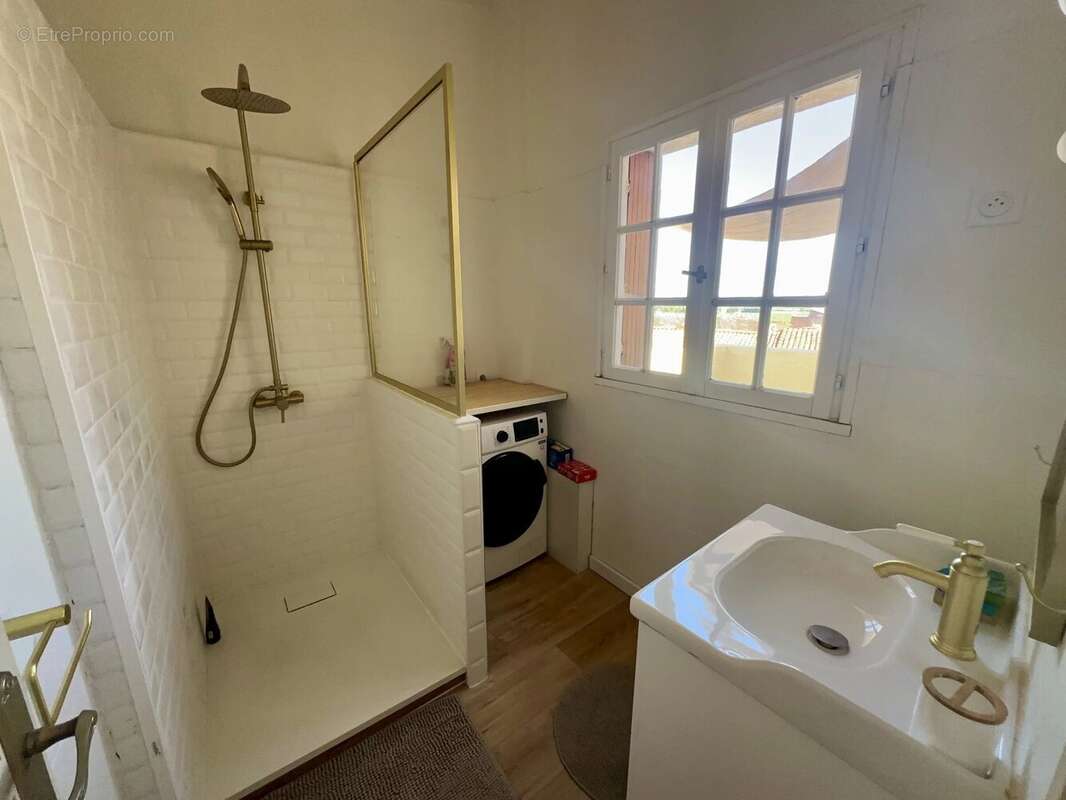 Appartement à PIA