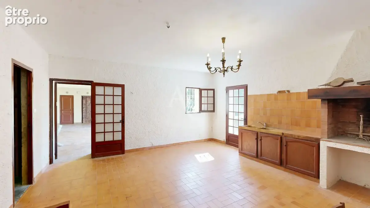 Saint-marcel-sur-aude - spacieuse maison familiale avec jardin, terrasses et grand garage/atelier - photo 15