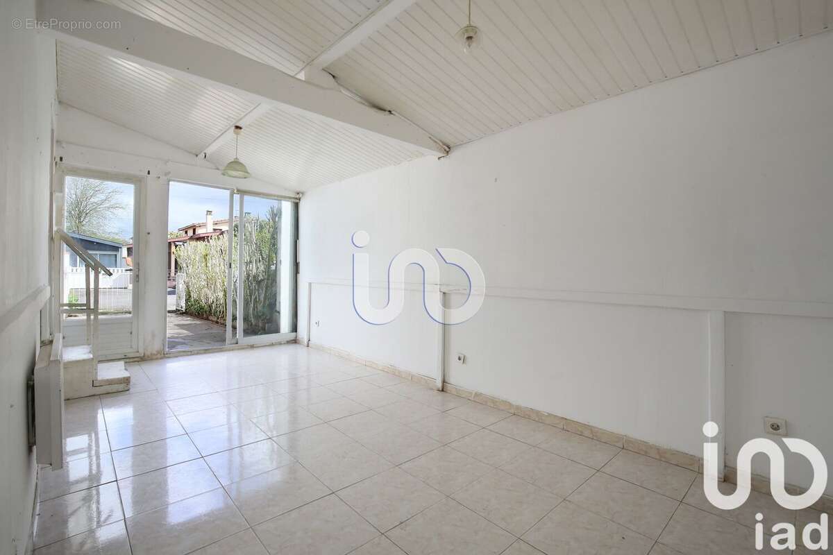 Photo 9 - Maison à BEAUZELLE