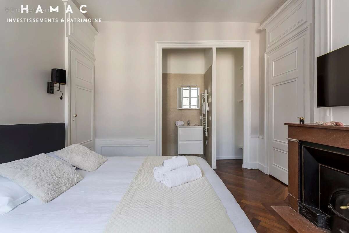 T4 de charme – 79 m² avec ascenseur – secteur ainay / carnot - emplacement exceptionnel - photo 9