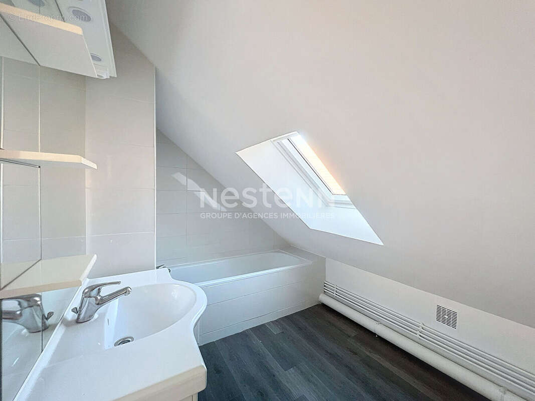 Appartement à vendre à PRECY SUR OISE - photo 2