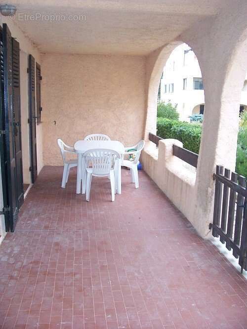 Appartement à SAUSSET-LES-PINS