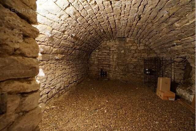 Maison à MEZIERES-SUR-SEINE