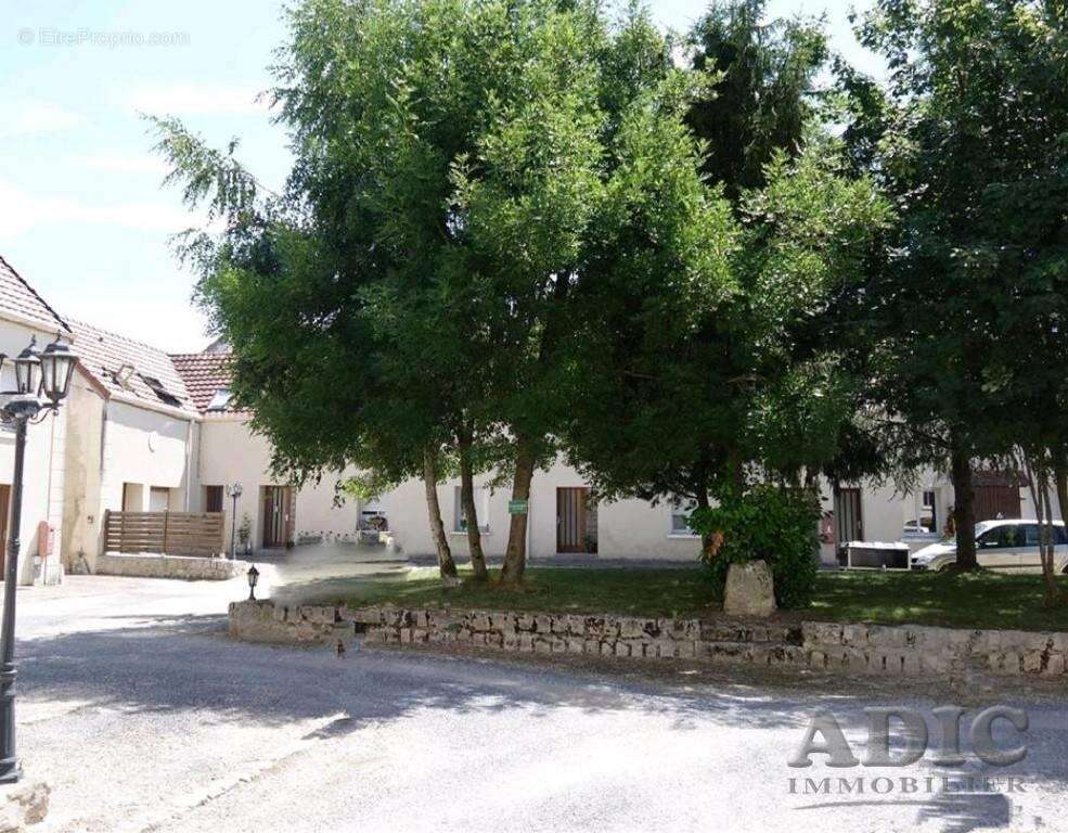 Appartement à MARCILLY