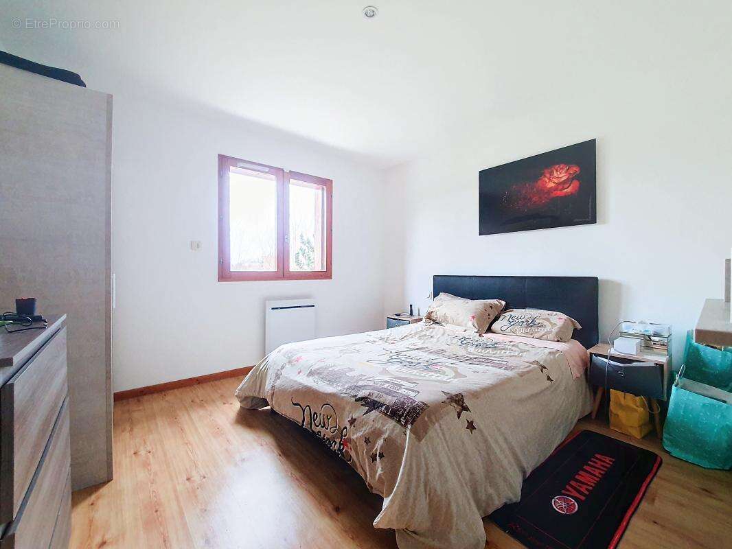 Maison à OYTIER-SAINT-OBLAS