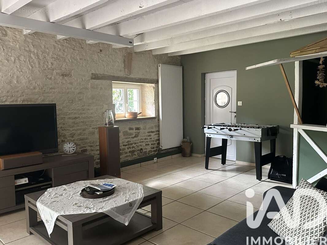 Photo 6 - Maison à MAUZE-SUR-LE-MIGNON