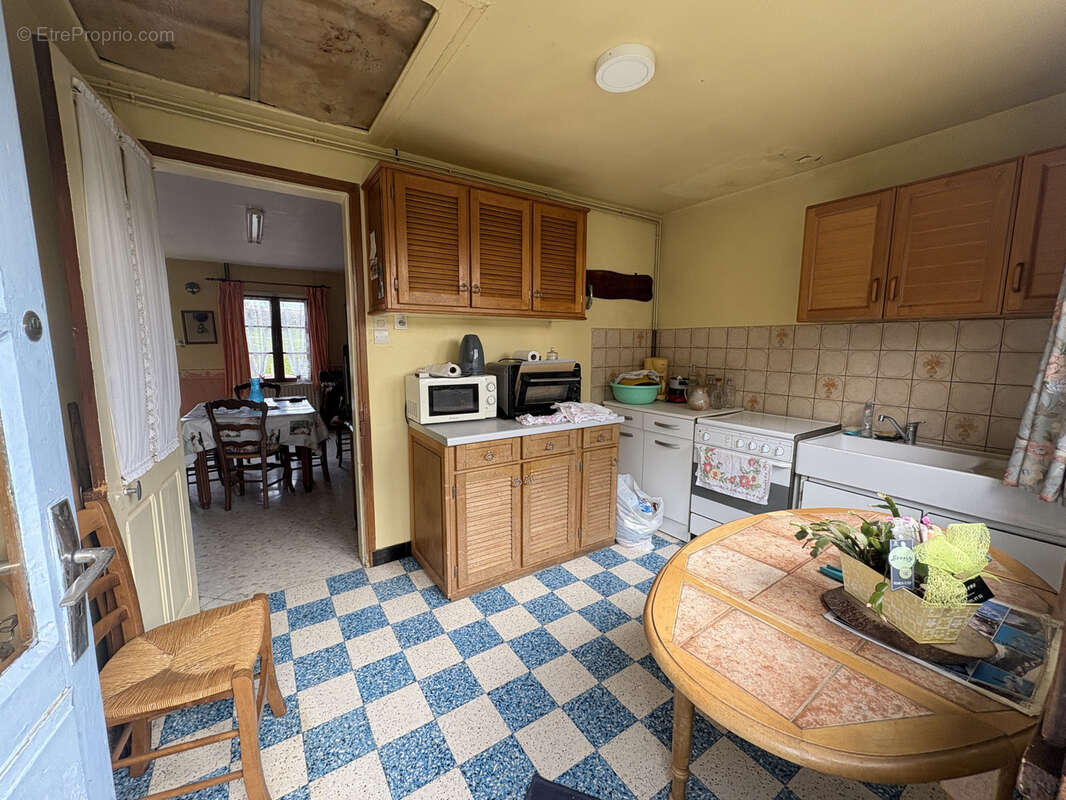 Maison à MOYENNEVILLE